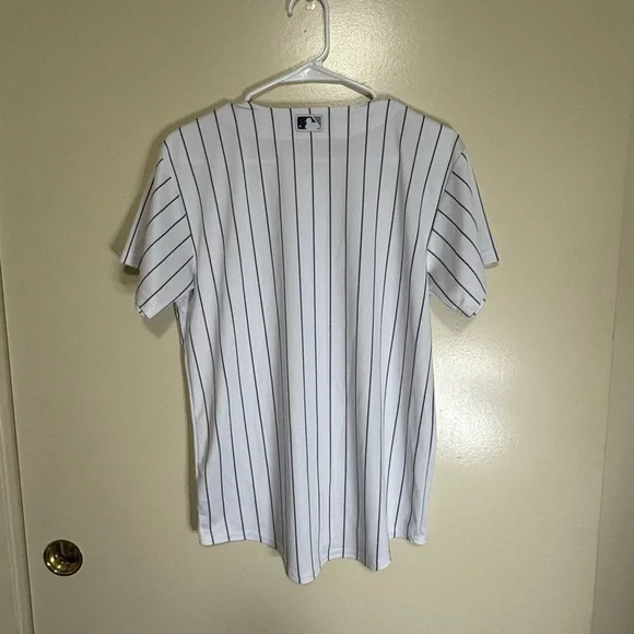 Genuine Merchandise MLB White Pinstripe Jersey - Picture 2 of 8